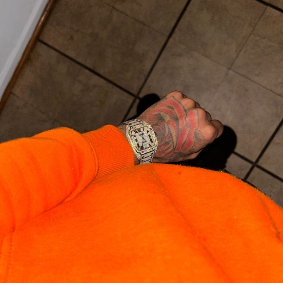 Cartier Santos watch GIA Certified SI1 diamonds pre owned no box - Picture 10 of 11